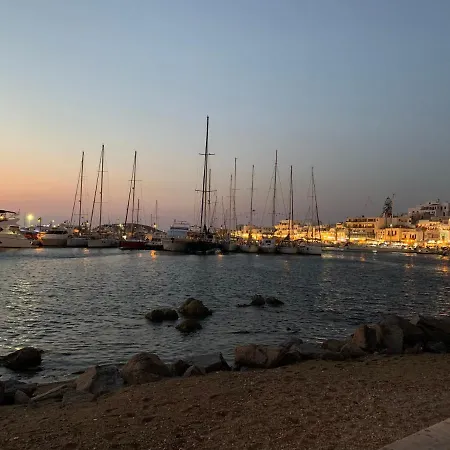 House On The Rock I Hébergement de vacances Mikri Vigla